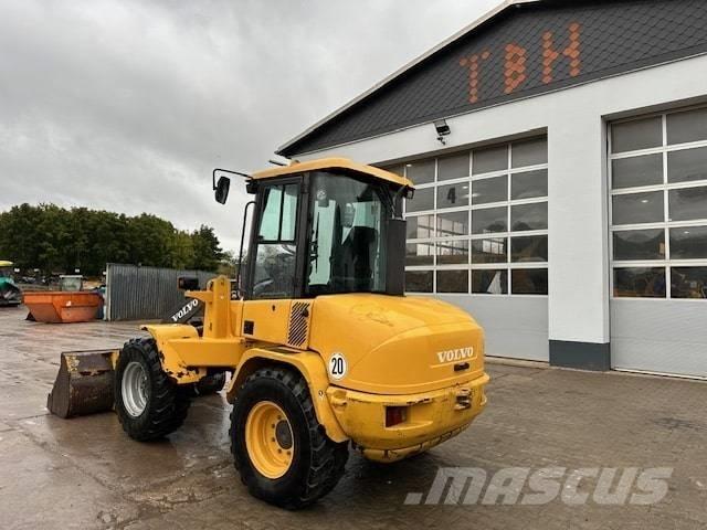 Volvo L 35 B Kolové nakladače
