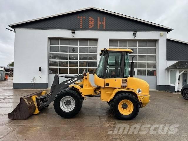 Volvo L 35 B Kolové nakladače