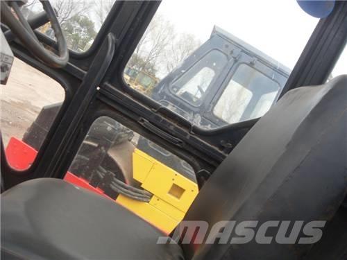 Dynapac CA30D Tahačové válce