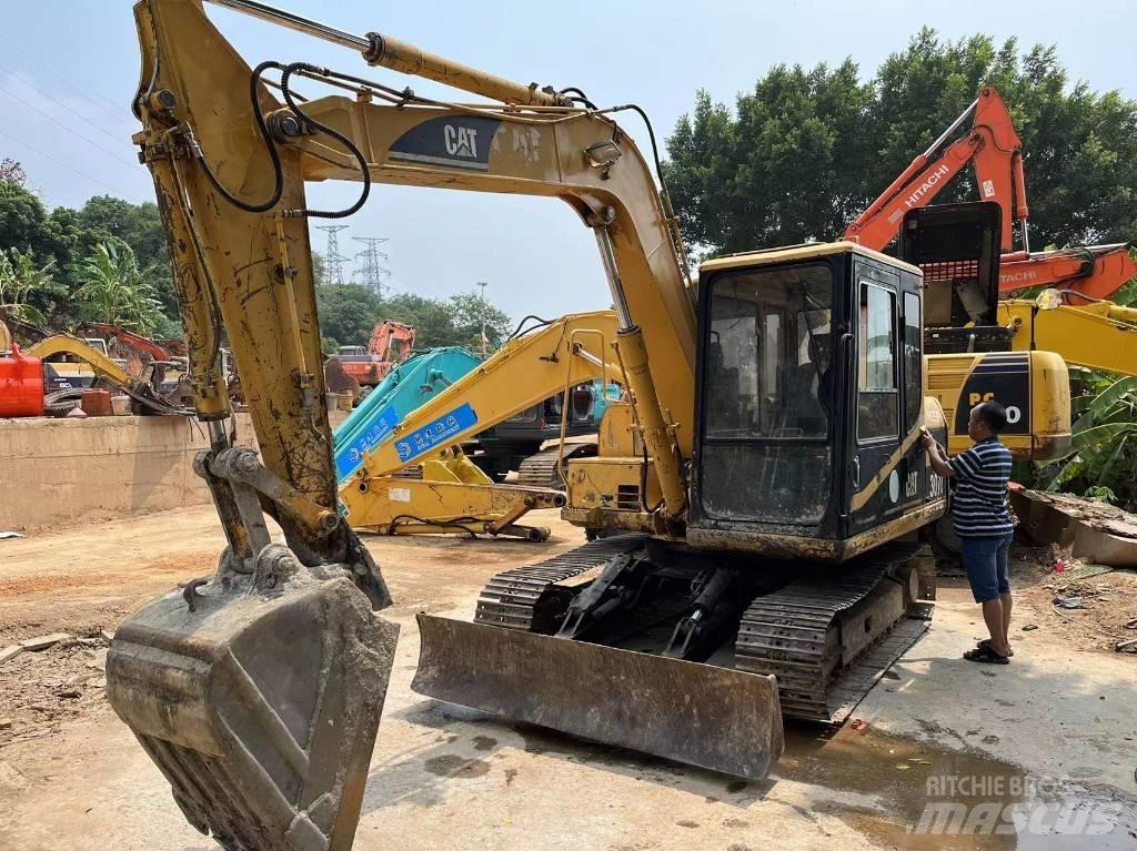 CAT 307 Pásová rýpadla