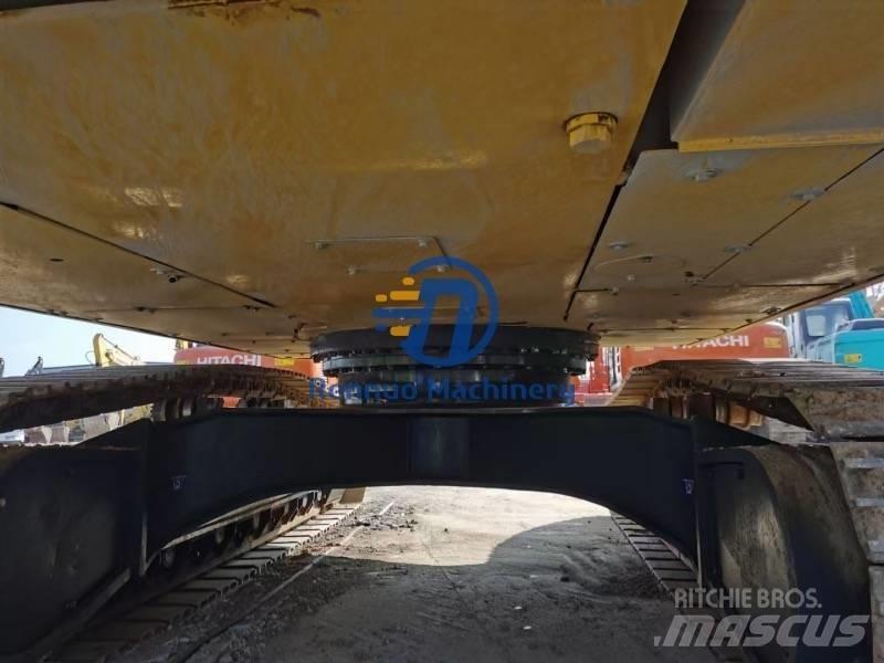Komatsu PC360-7 Pásová rýpadla
