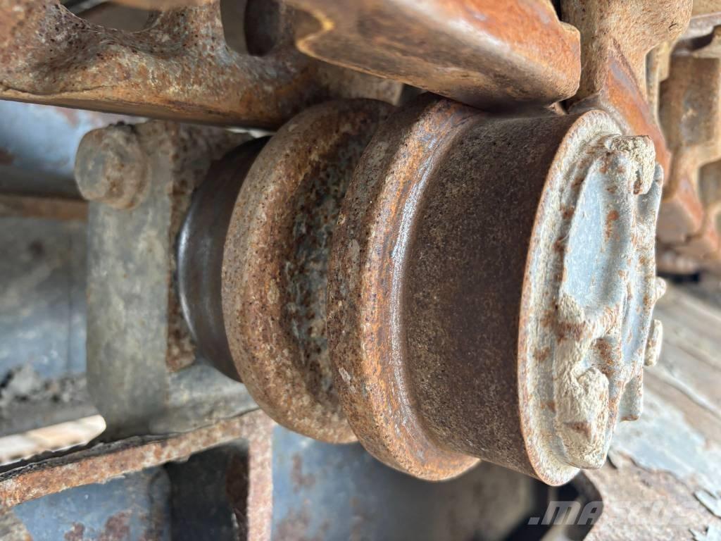 Volvo ECR 145 EL Pásová rýpadla