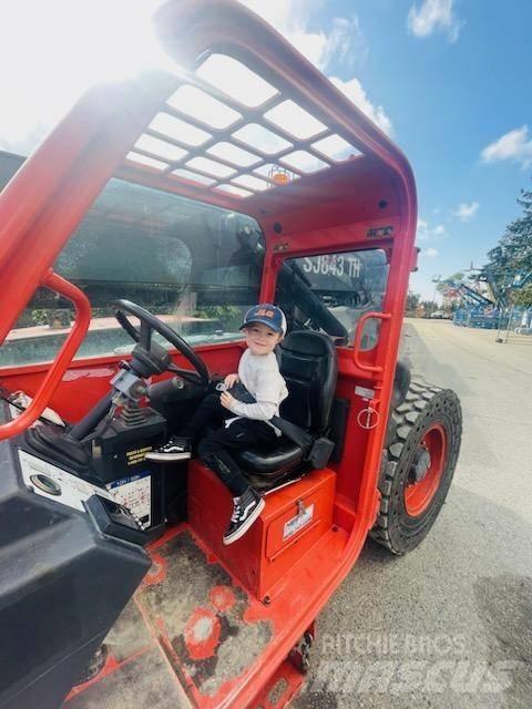 SkyJack SJ 843 Terénní vysokozdvižné vozíky