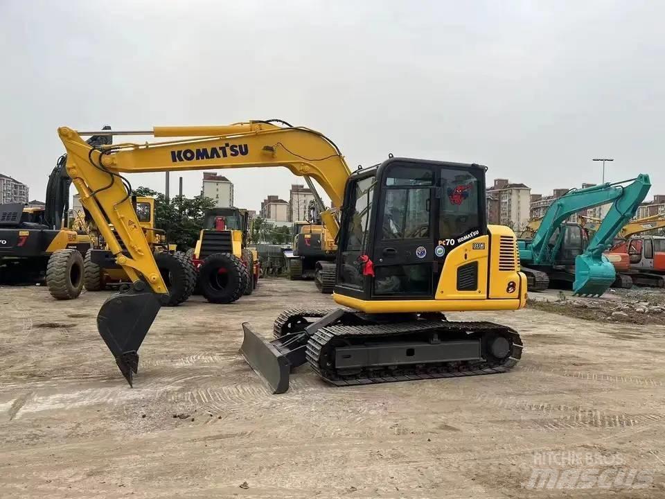 Komatsu PC70-8 Pásová rýpadla