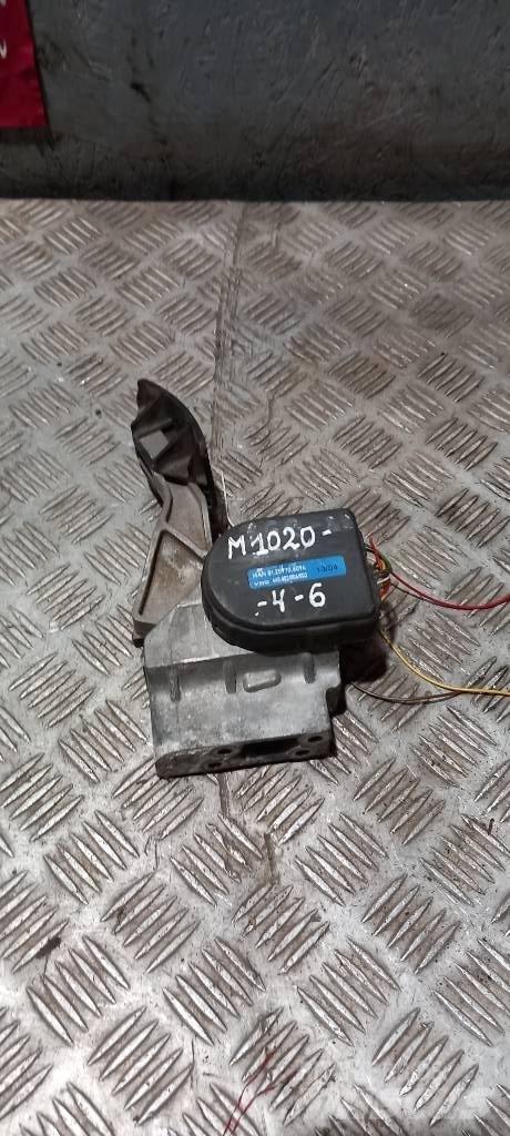 MAN TGA    81259706094 Kabiny a interiér