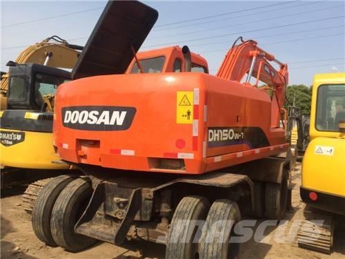 Doosan DH 150 W-7 Kolová rýpadla
