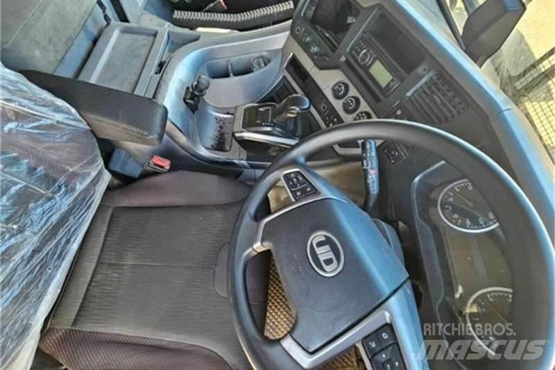 UD TRUCKS QUON Další