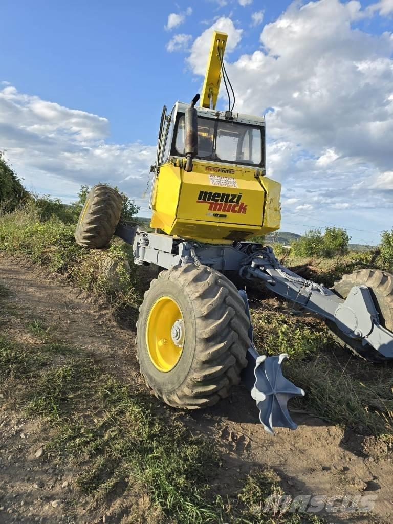 Menzi Muck A71 Kolová rýpadla