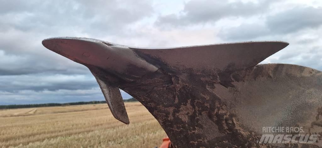 Kuhn Vari-Master 123 Oboustranné pluhy