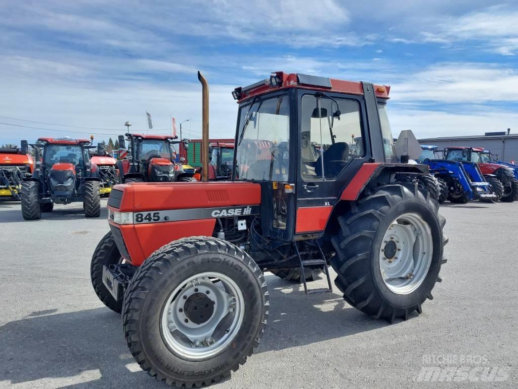 Case IH 845 XL Turbo Traktory