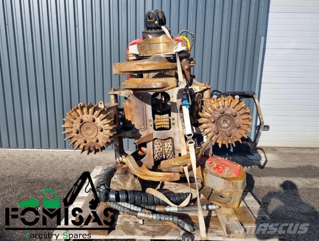 Komatsu C144 Těžební hlavy