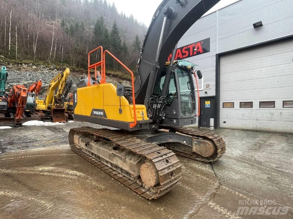 Volvo EC 220 EL Pásová rýpadla