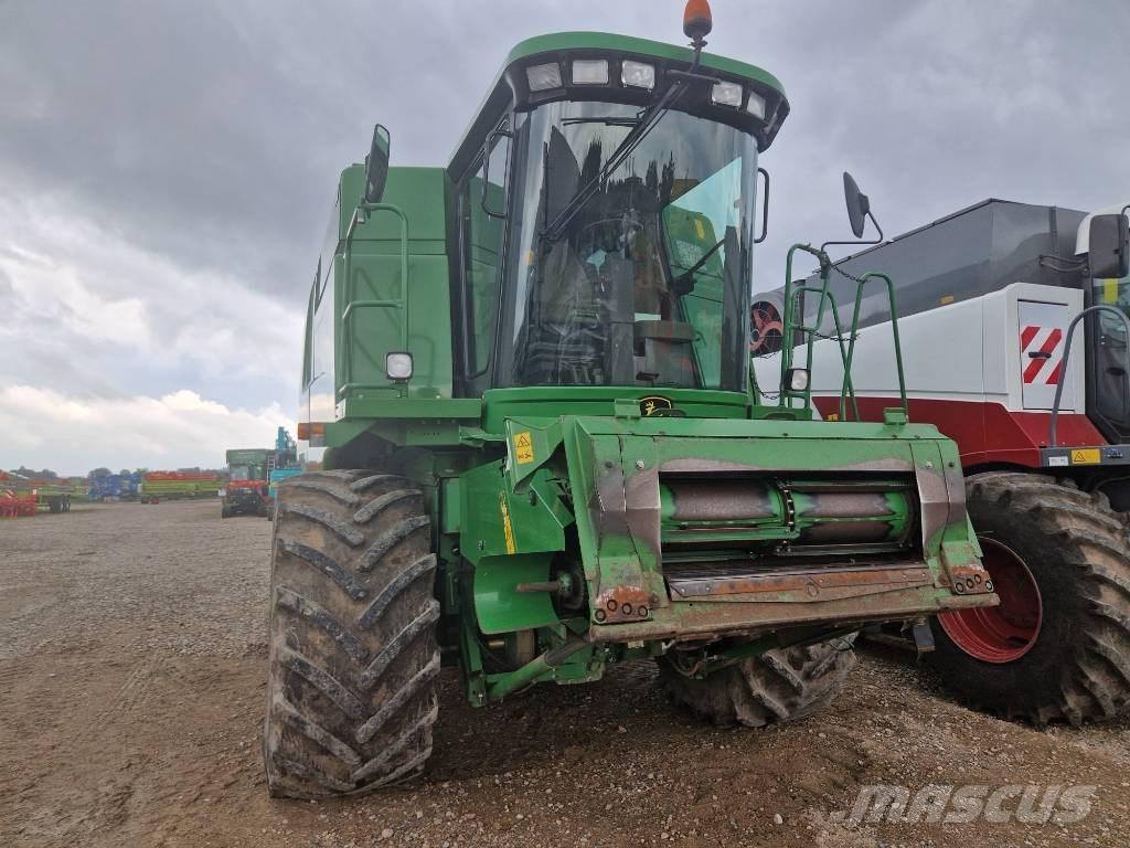 John Deere 9540 WTS Sklízecí mlátičky