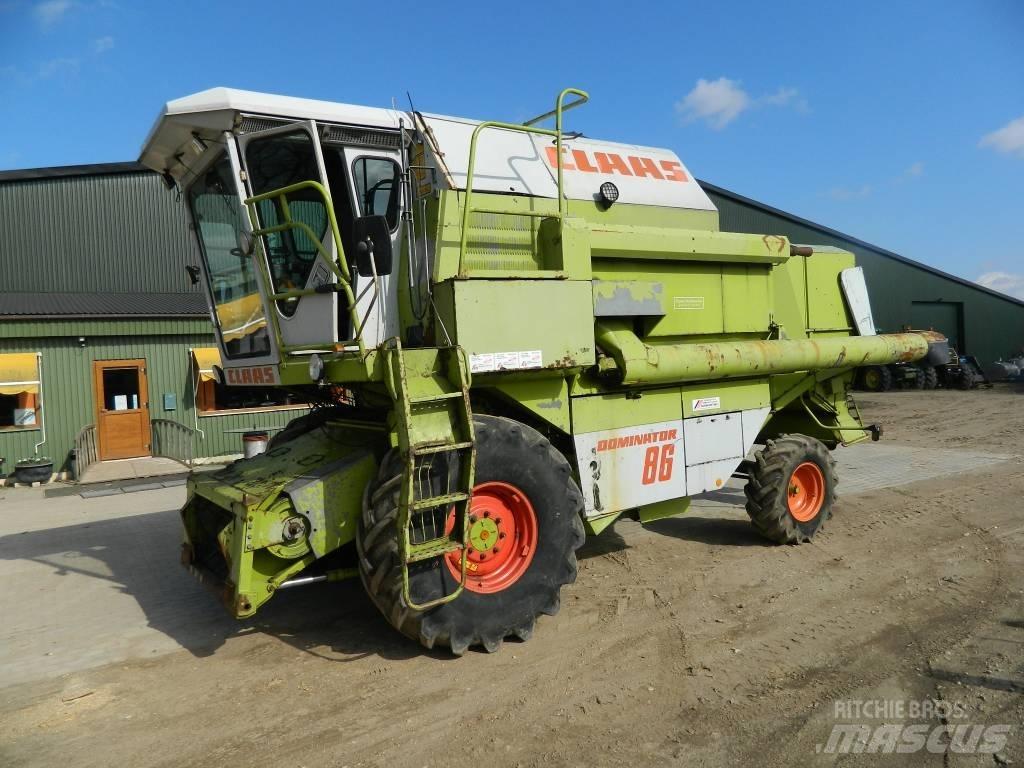 CLAAS Dominator 86 Sklízecí mlátičky