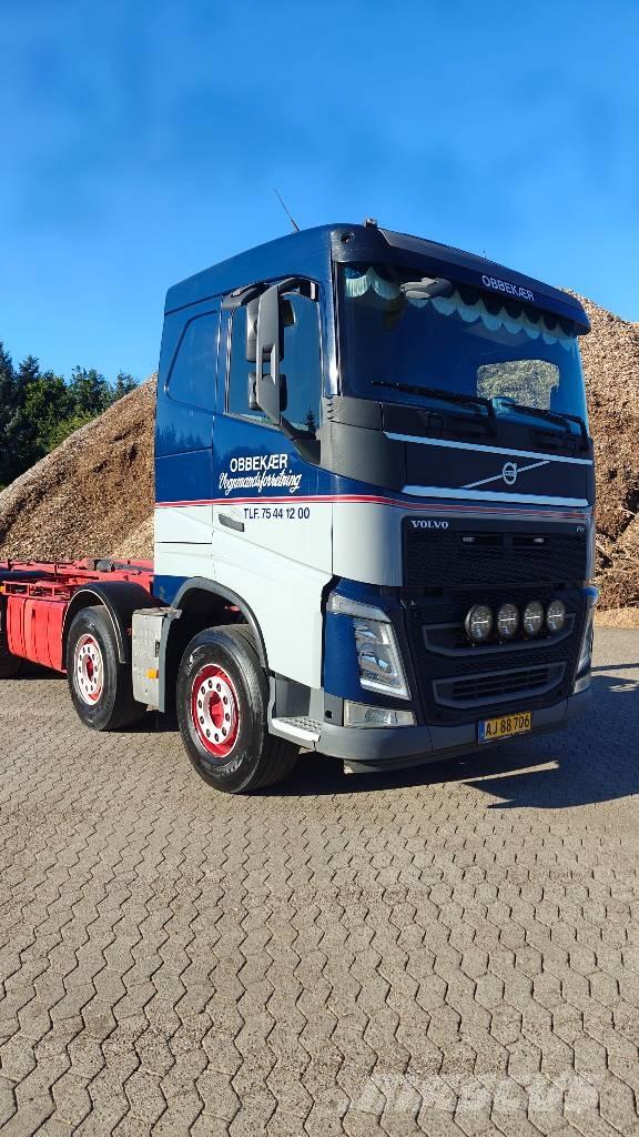 Volvo FH 500 8x4 Hákový nosič kontejnerů