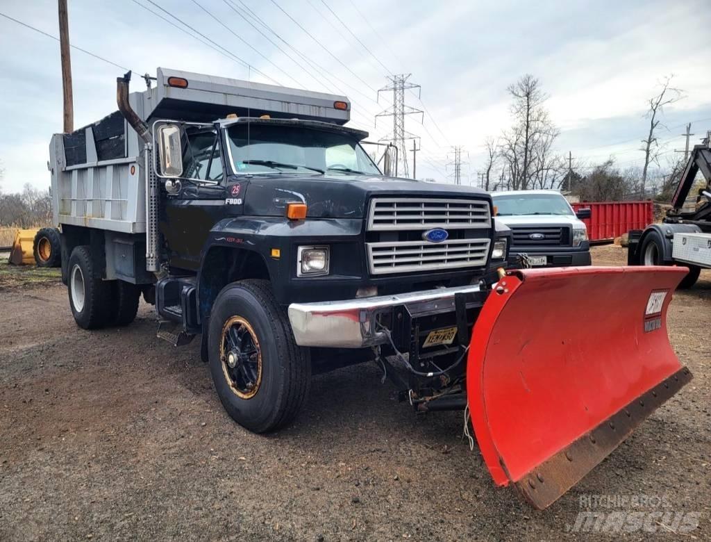 Ford F 800 Sklápěče