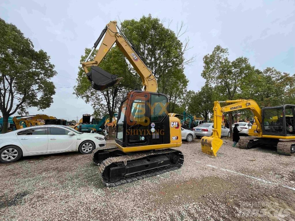CAT 307E Midi rýpadla 7t - 12t