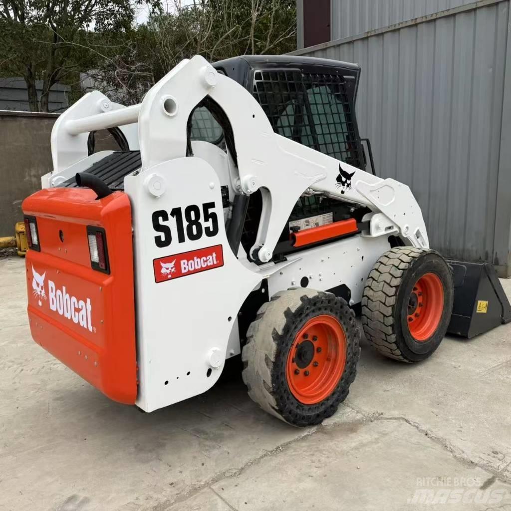 Bobcat S 185 Smykem řízené nakladače