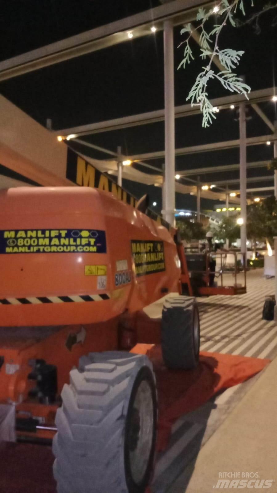 JLG 800AJ Kloubové plošiny