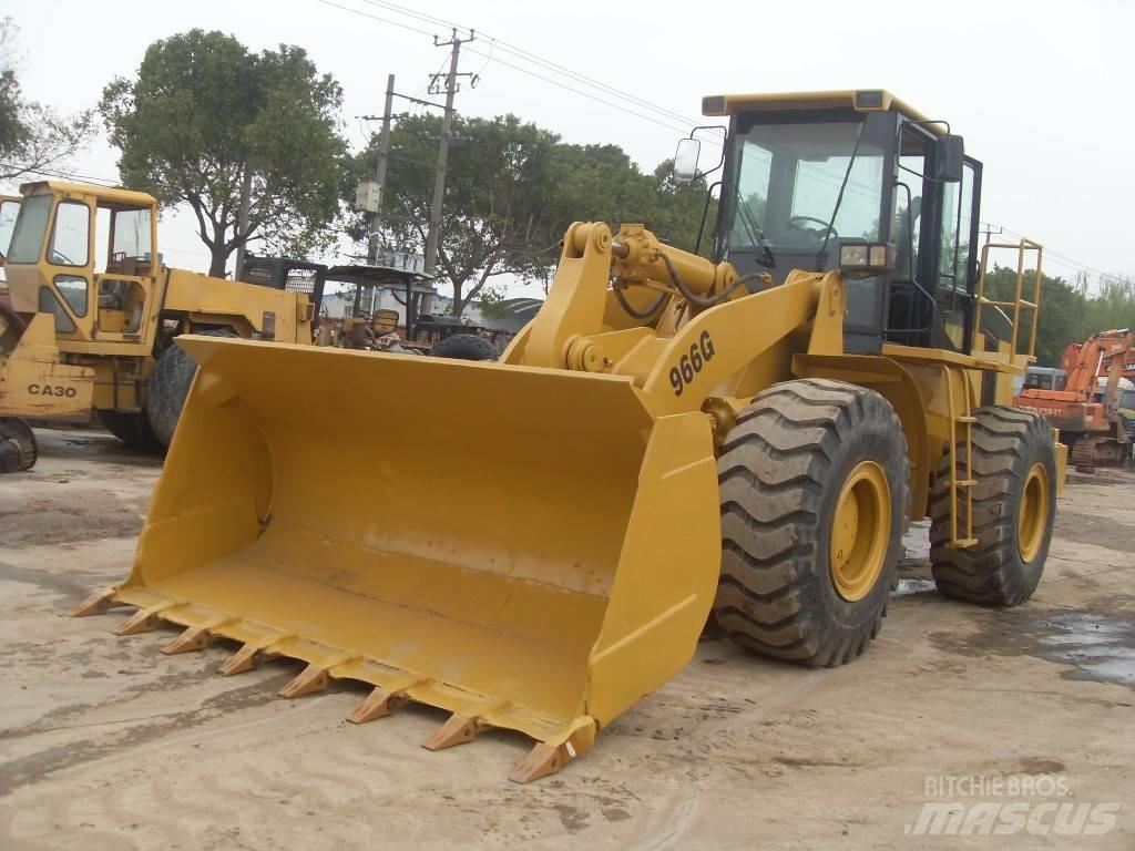 CAT 966G Kolové nakladače