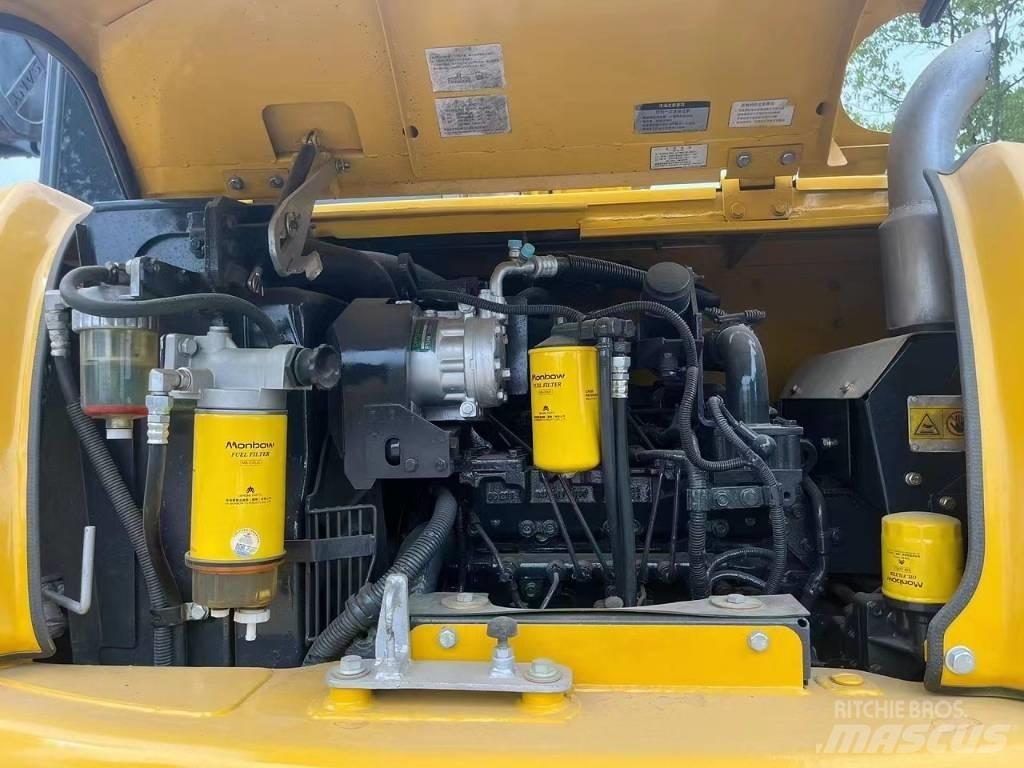 Komatsu PC70-8 Pásová rýpadla