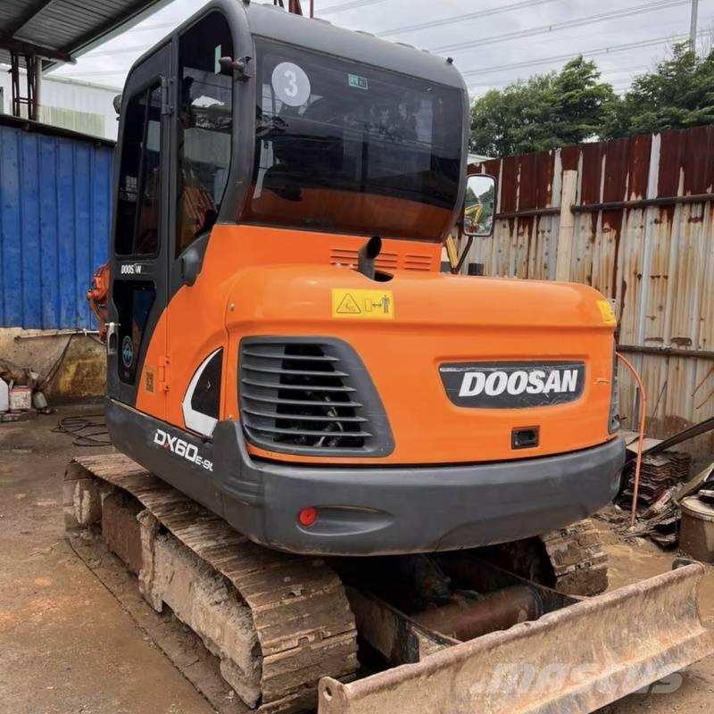 Doosan 60-9c Pásová rýpadla