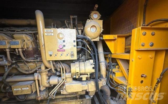 CAT 3516 MUI Naftové generátory