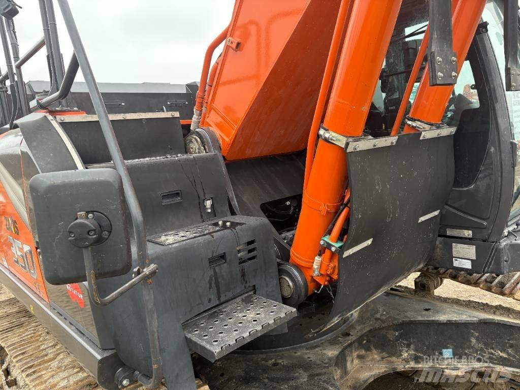 Hitachi ZX350LC-7 Pásová rýpadla