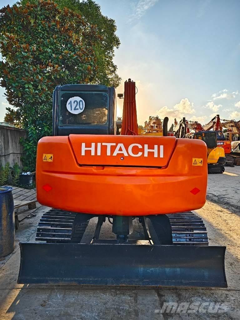 Hitachi ZX 70 Midi rýpadla 7t - 12t