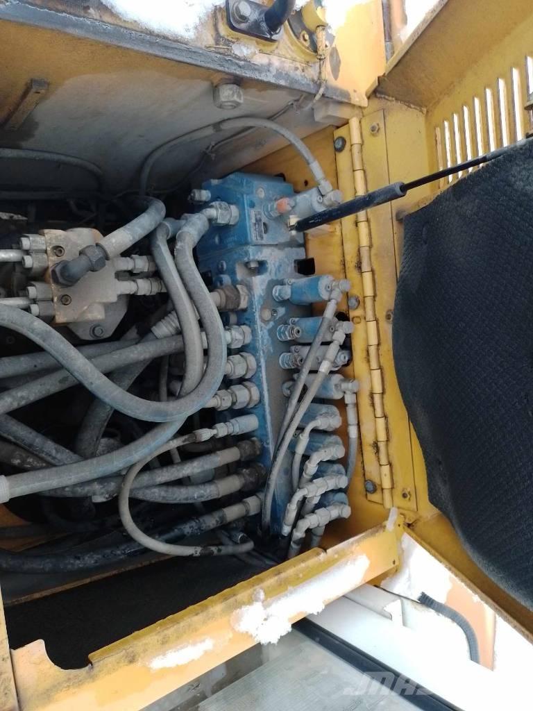 Liebherr A 308 Kolová rýpadla