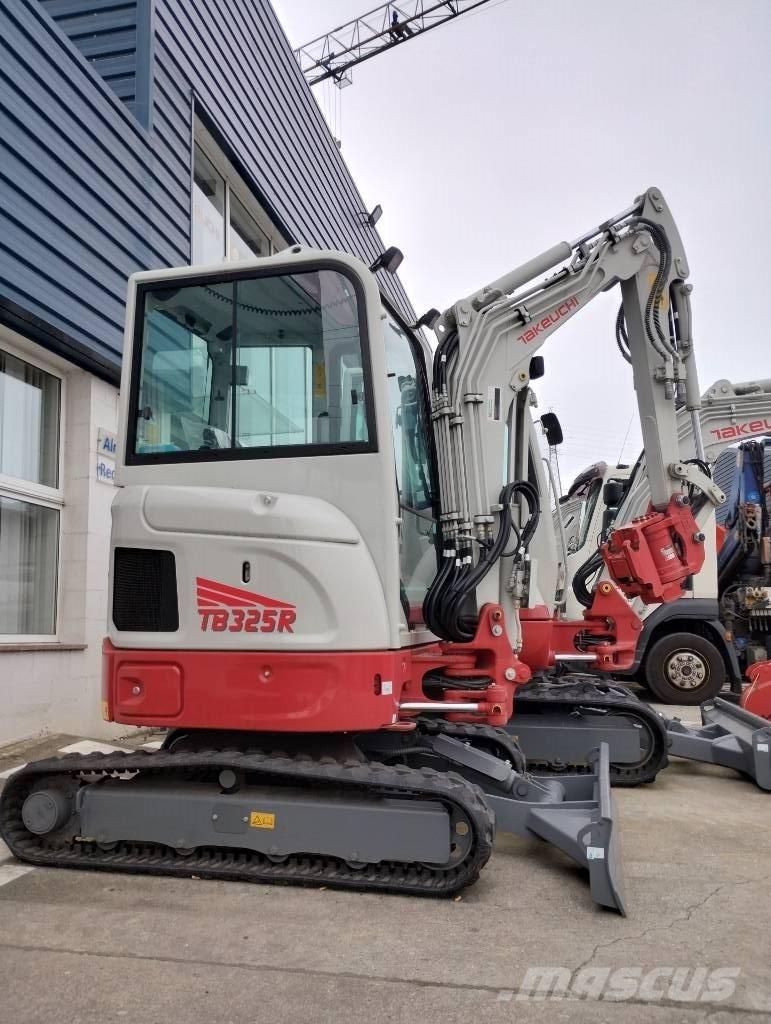 Takeuchi TB 325 R Mini rýpadla < 7t