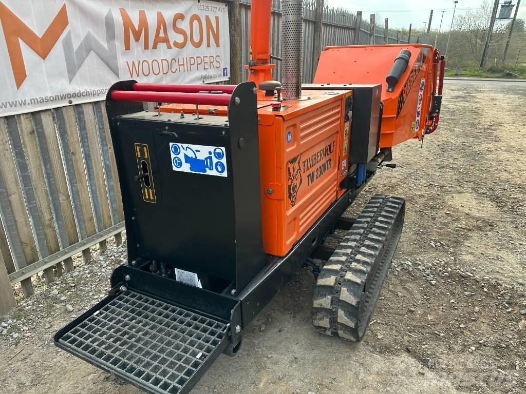 Timberwolf TW230VTR Štěpkovače