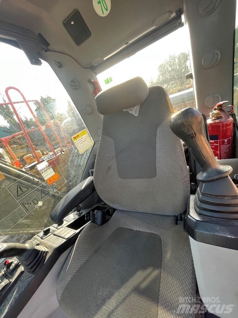 Volvo Ec460 Pásová rýpadla