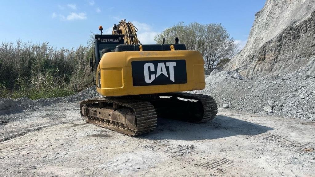 CAT 325DLN Pásová rýpadla