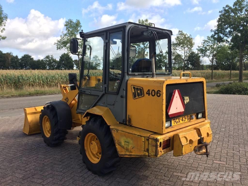 JCB 406 Kolové nakladače