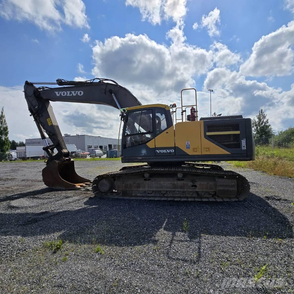 Volvo EC 300 E Pásová rýpadla