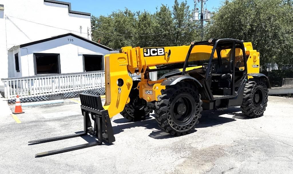 JCB 509-42 Teleskopické manipulátory