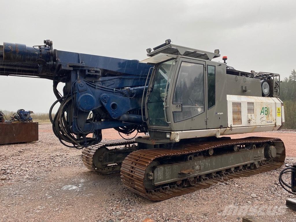 ABI TM 14/17 B Pilířové jeřáby