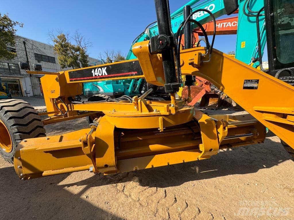 CAT 140 K Grejdry
