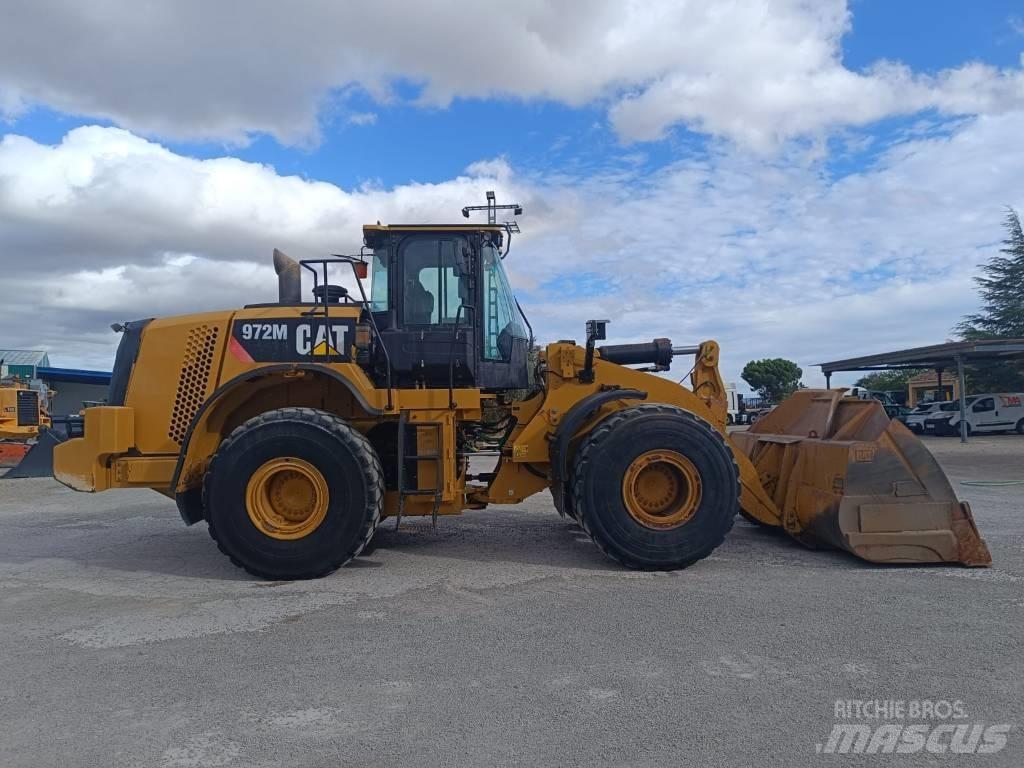CAT 972 M Kolové nakladače
