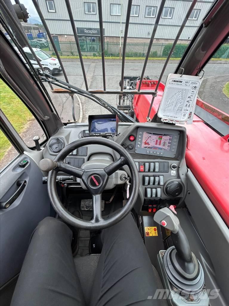 Manitou MRT 2550 Teleskopické manipulátory