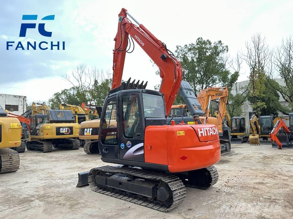 Hitachi ZX 70 Midi rýpadla 7t - 12t