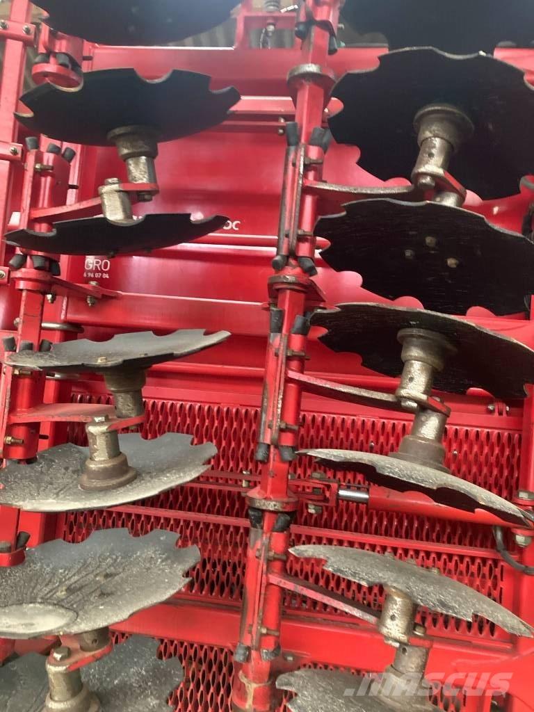 Horsch PRONTO 6DC Kombinované secí stroje