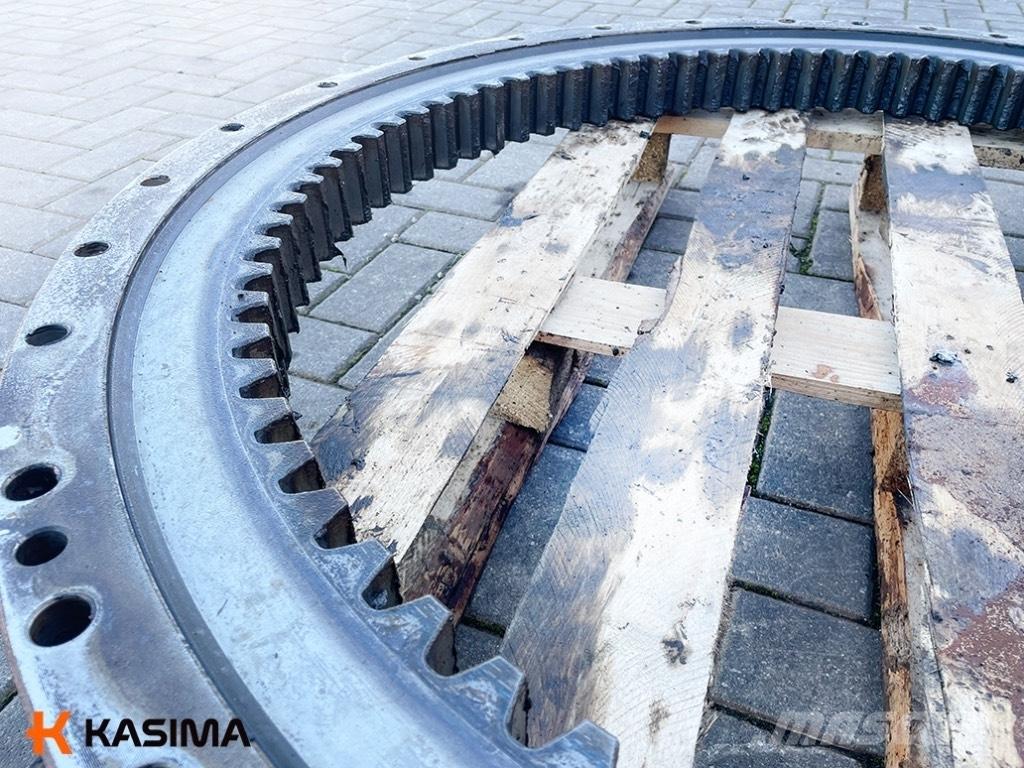 Doosan Slewing ring Pásy, řetězy a podvozek