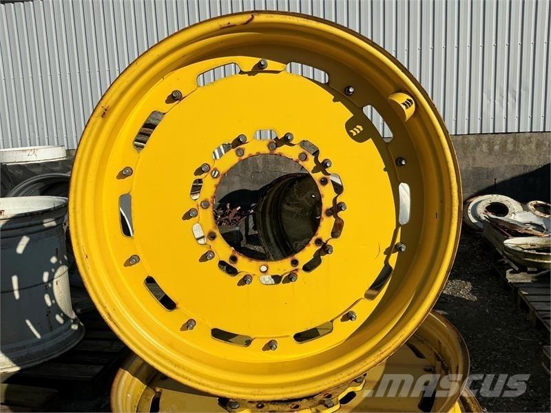  - - - 270/95R44 Pneumatiky, kola a ráfky