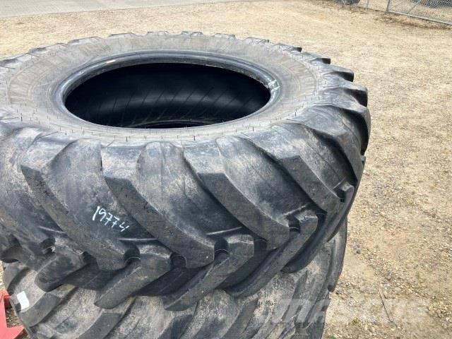  - - - 440/80R28 Pneumatiky, kola a ráfky
