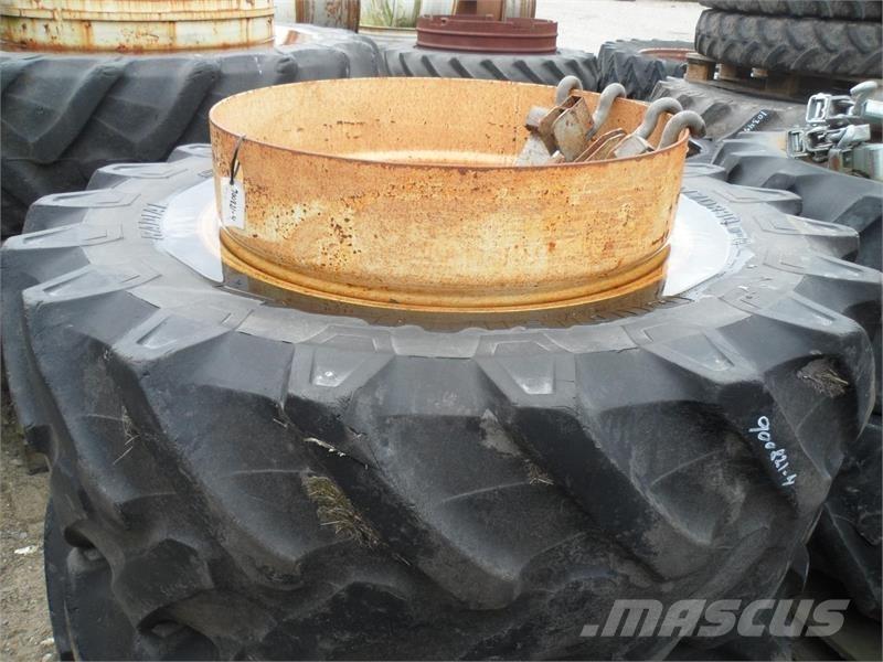  - - - 480/70R30 30" Pneumatiky, kola a ráfky