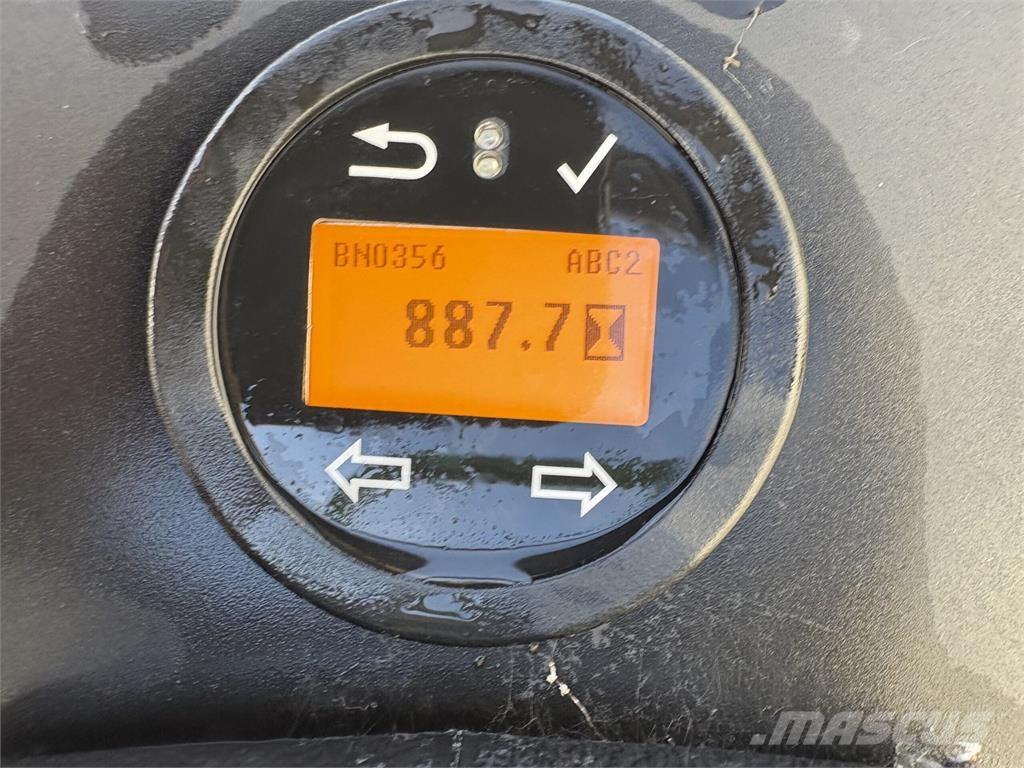 John Deere 1570 Samojízdné sekačky