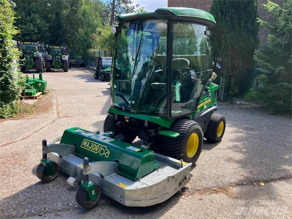John Deere 1585 Samojízdné sekačky