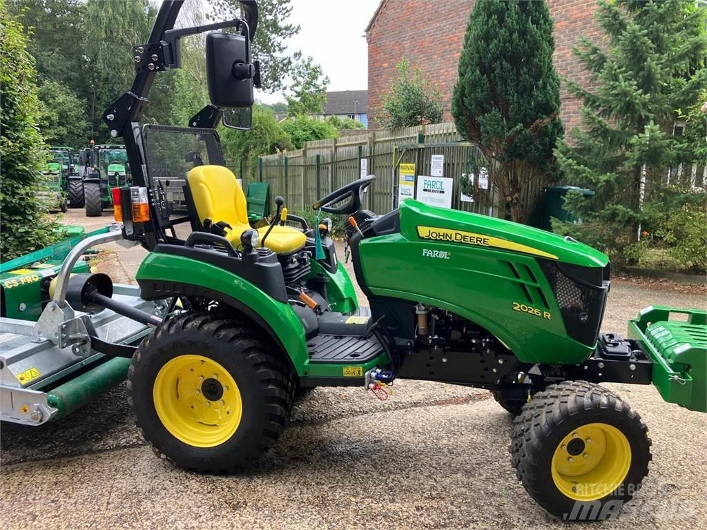 John Deere 2026R Kompaktní traktory